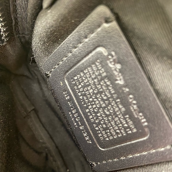 Coach x Disney Dumbo Limited Edition Pouch - Picture 11 of 14